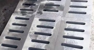 保定 芝麻灰石材沟盖板
