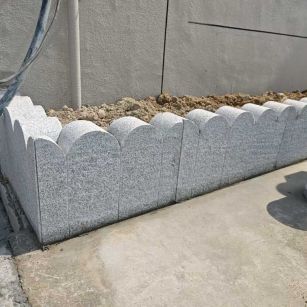 保定 芝麻白花岗岩花边石铺装效果图