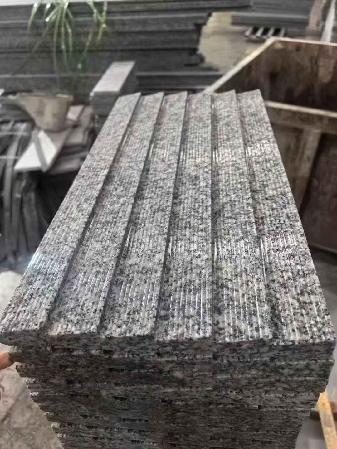 保定 狼牙石
