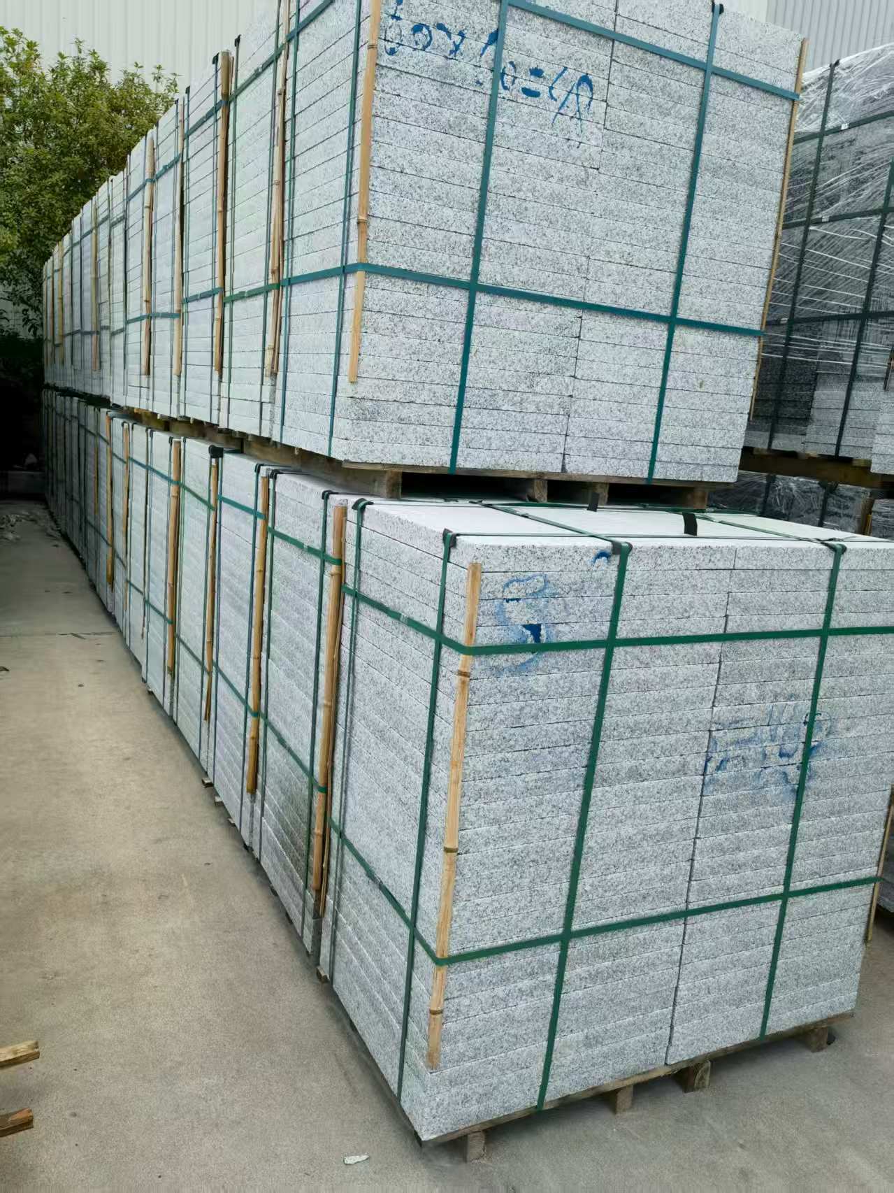 保定 大花芙蓉白火烧成品，市政园林广场地铺石