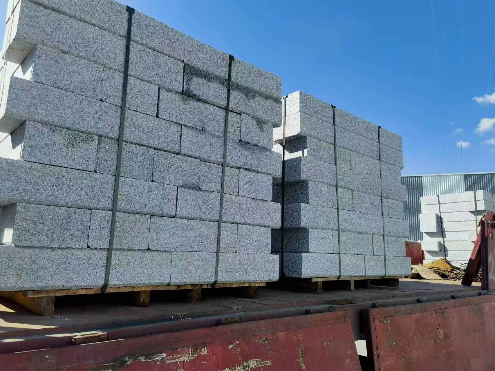 保定 路沿石装车出货