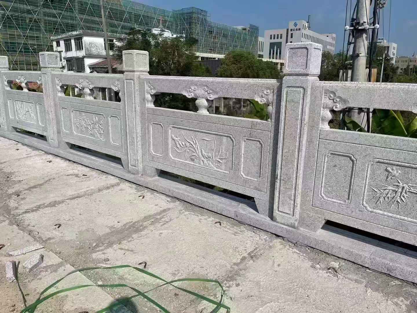 保定 芝麻白栏杆