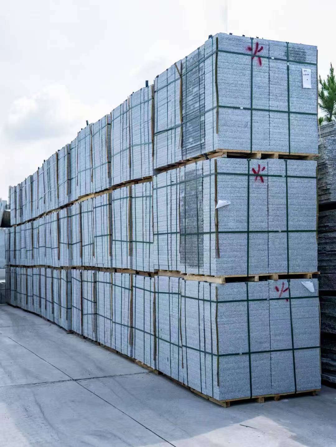 保定 芙蓉白3公分火烧地铺成品300*600