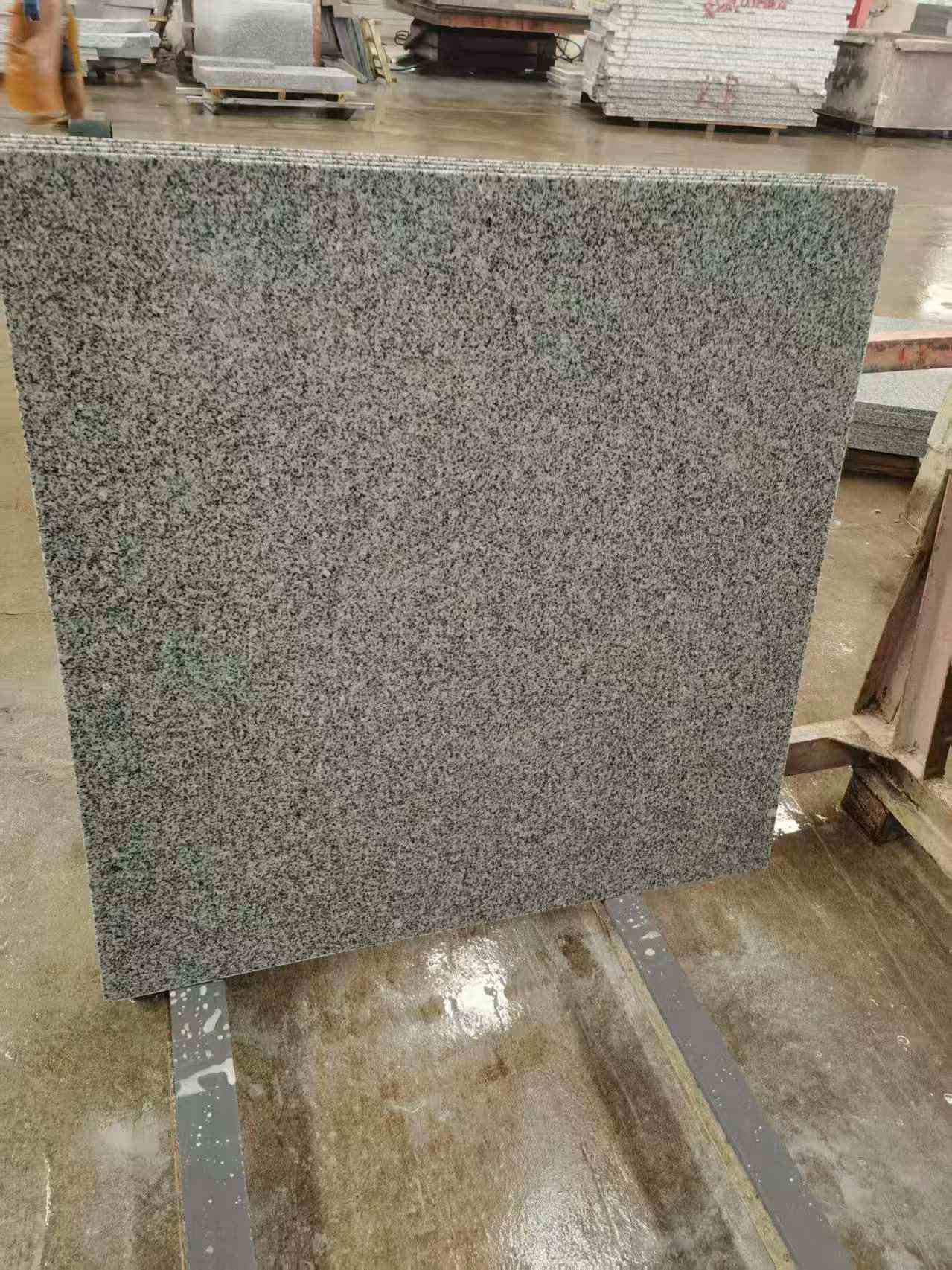 保定 芝麻白光面900*900，高地铁标准